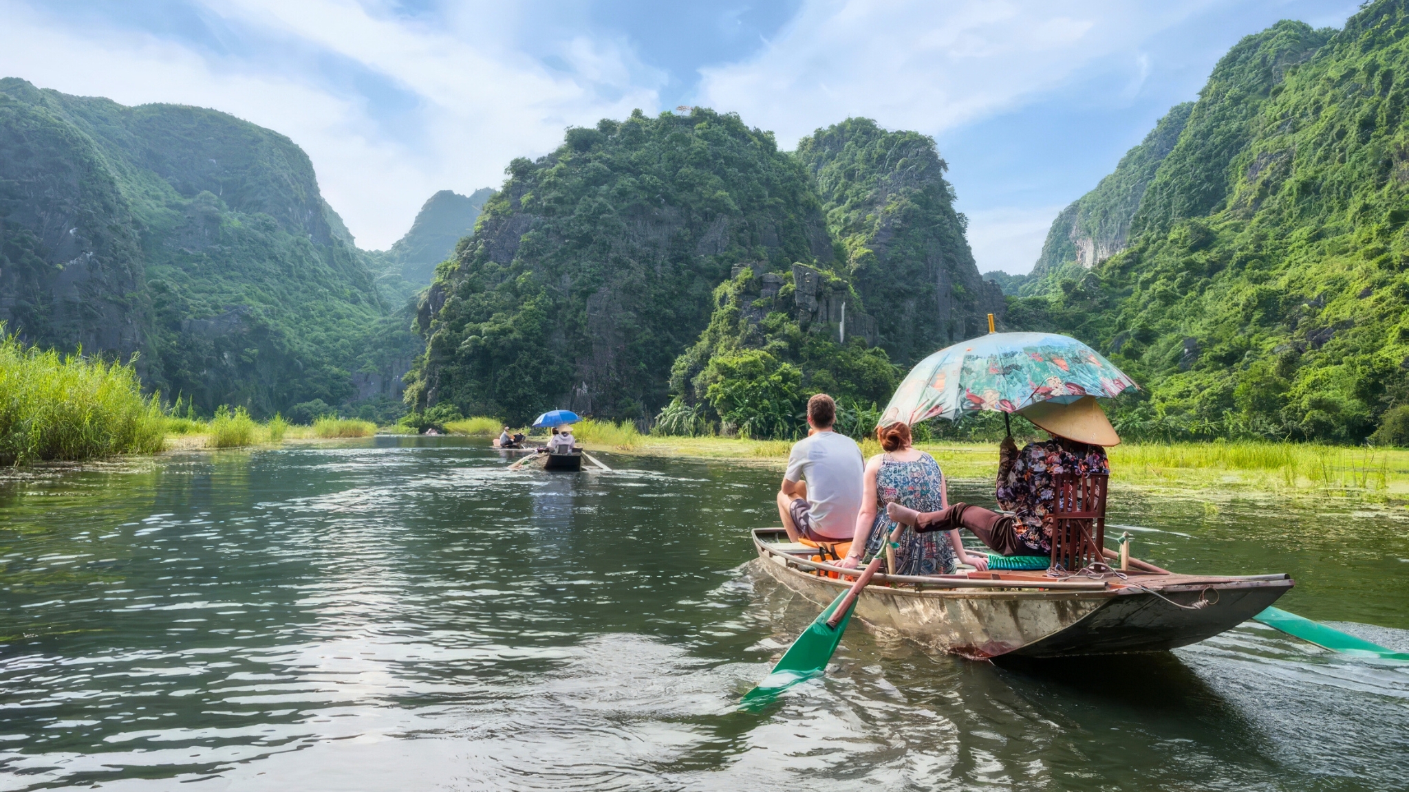 Vietnam Budget Backpacker